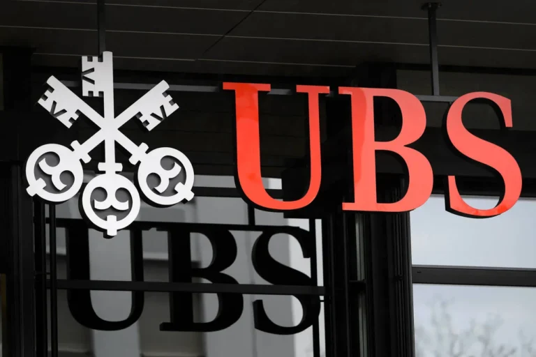 UBS FORBES