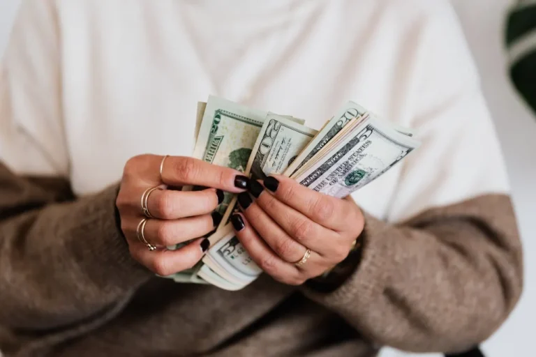 Avolon Taps Middle Eastern Banks for $1 Billion Unsecured Financing Facility