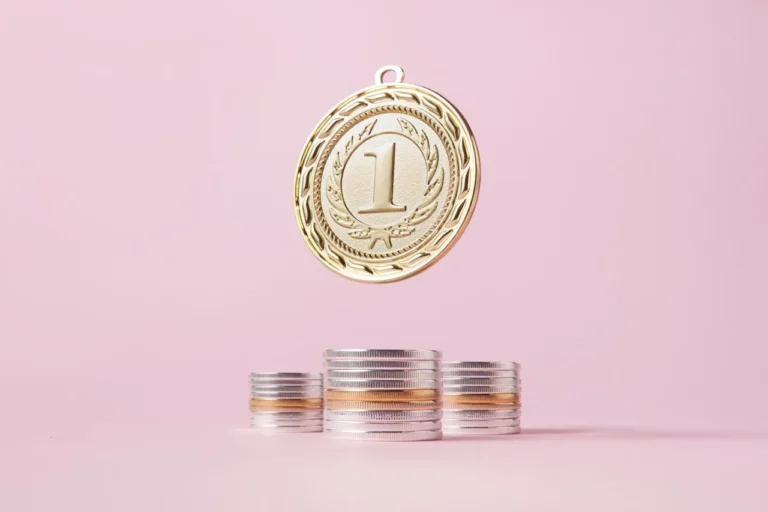 Fruitful Cash & Card Named “Best Banking Card Product” by Tearsheet’s Big Bank Theory Awards